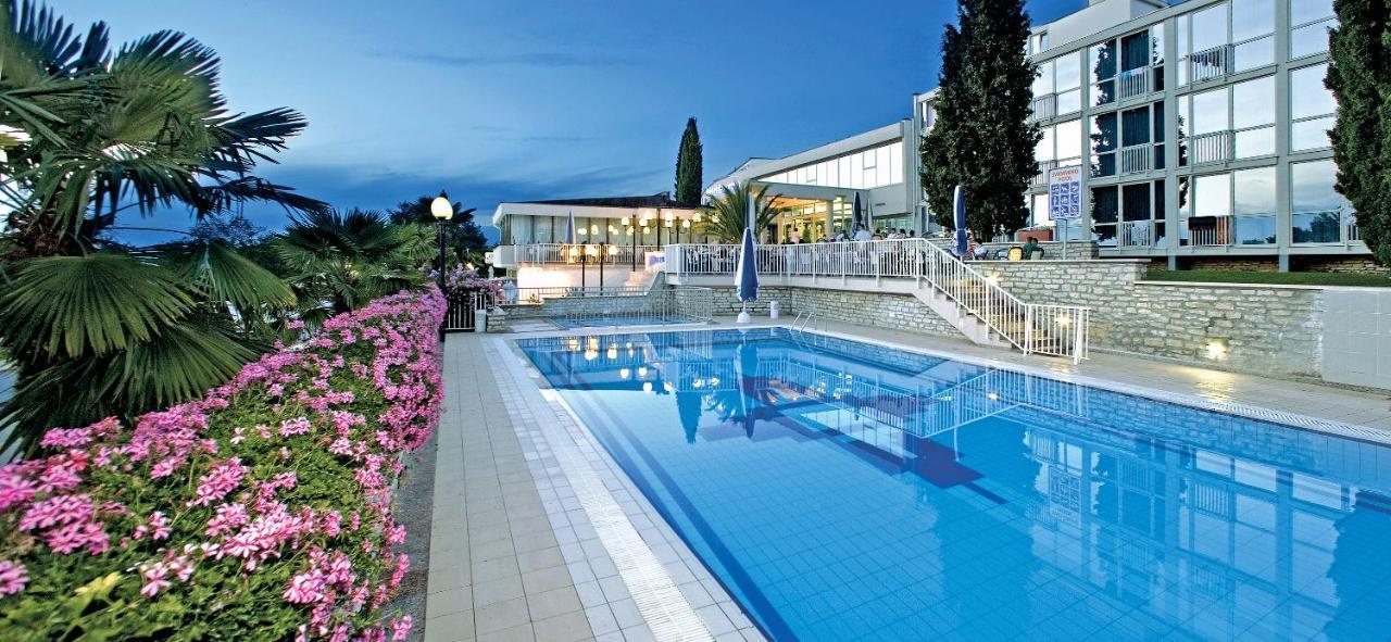 Hotel Zorna Plava Laguna بوريتش المظهر الخارجي الصورة