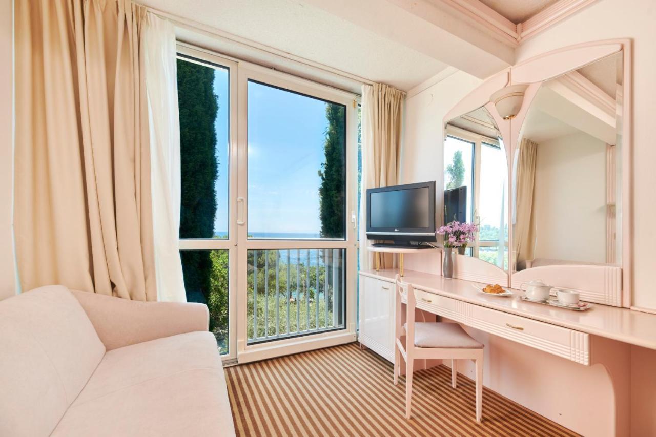 Hotel Zorna Plava Laguna بوريتش المظهر الخارجي الصورة