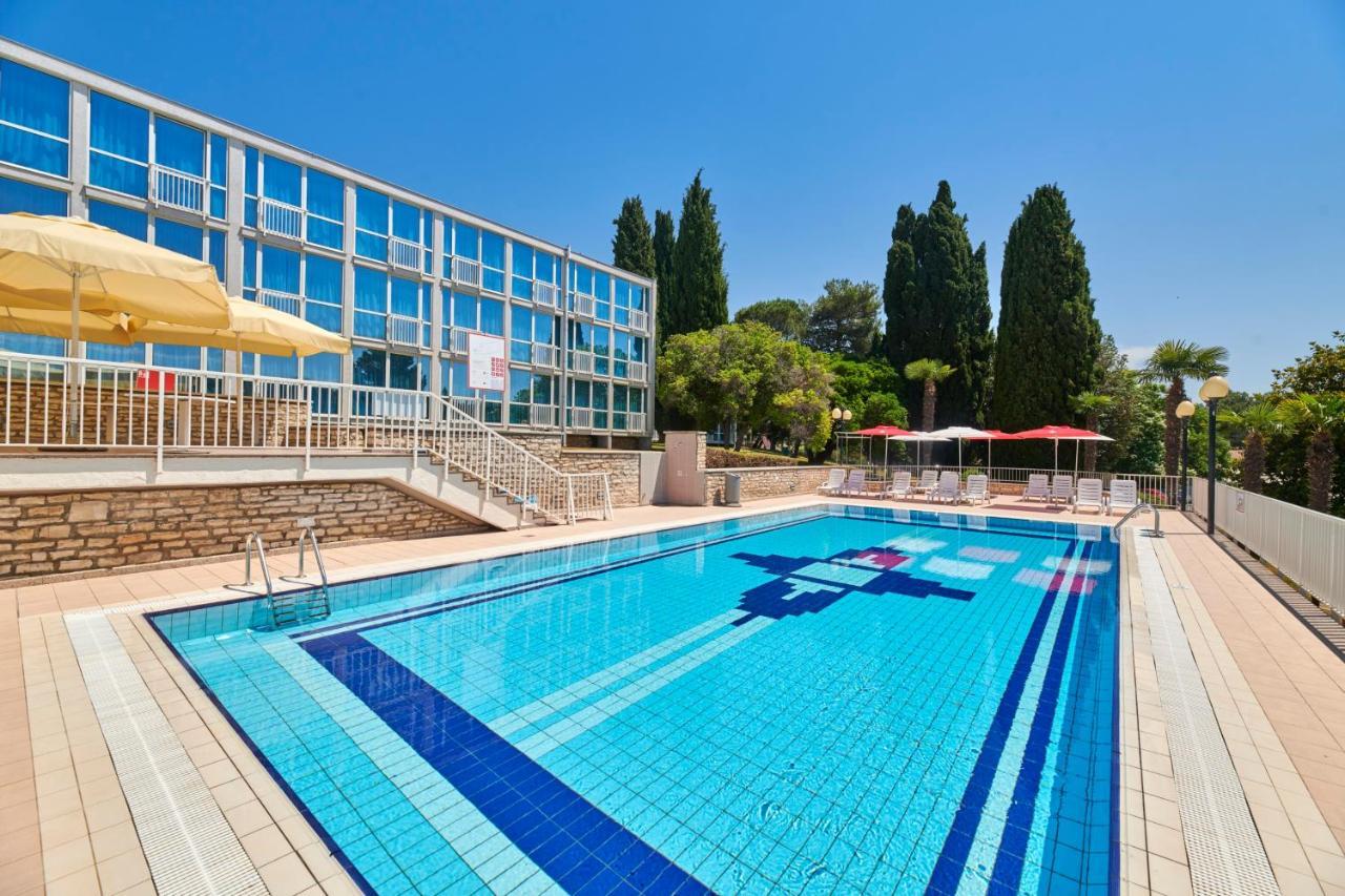 Hotel Zorna Plava Laguna بوريتش المظهر الخارجي الصورة