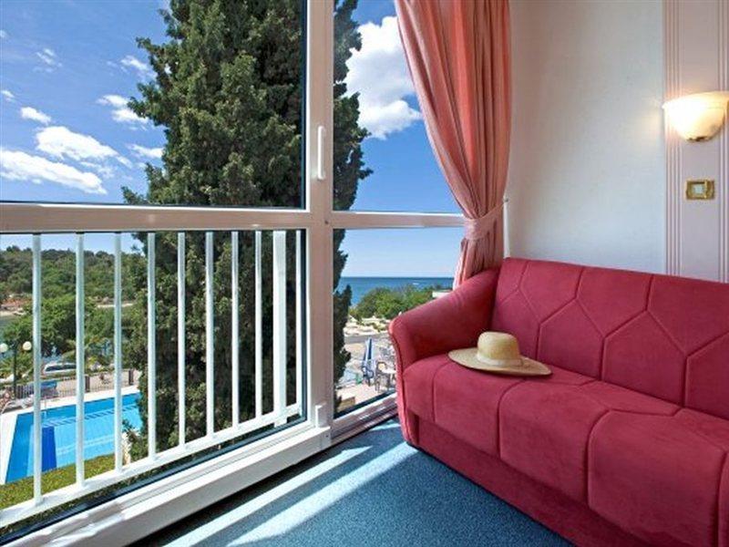 Hotel Zorna Plava Laguna بوريتش المظهر الخارجي الصورة