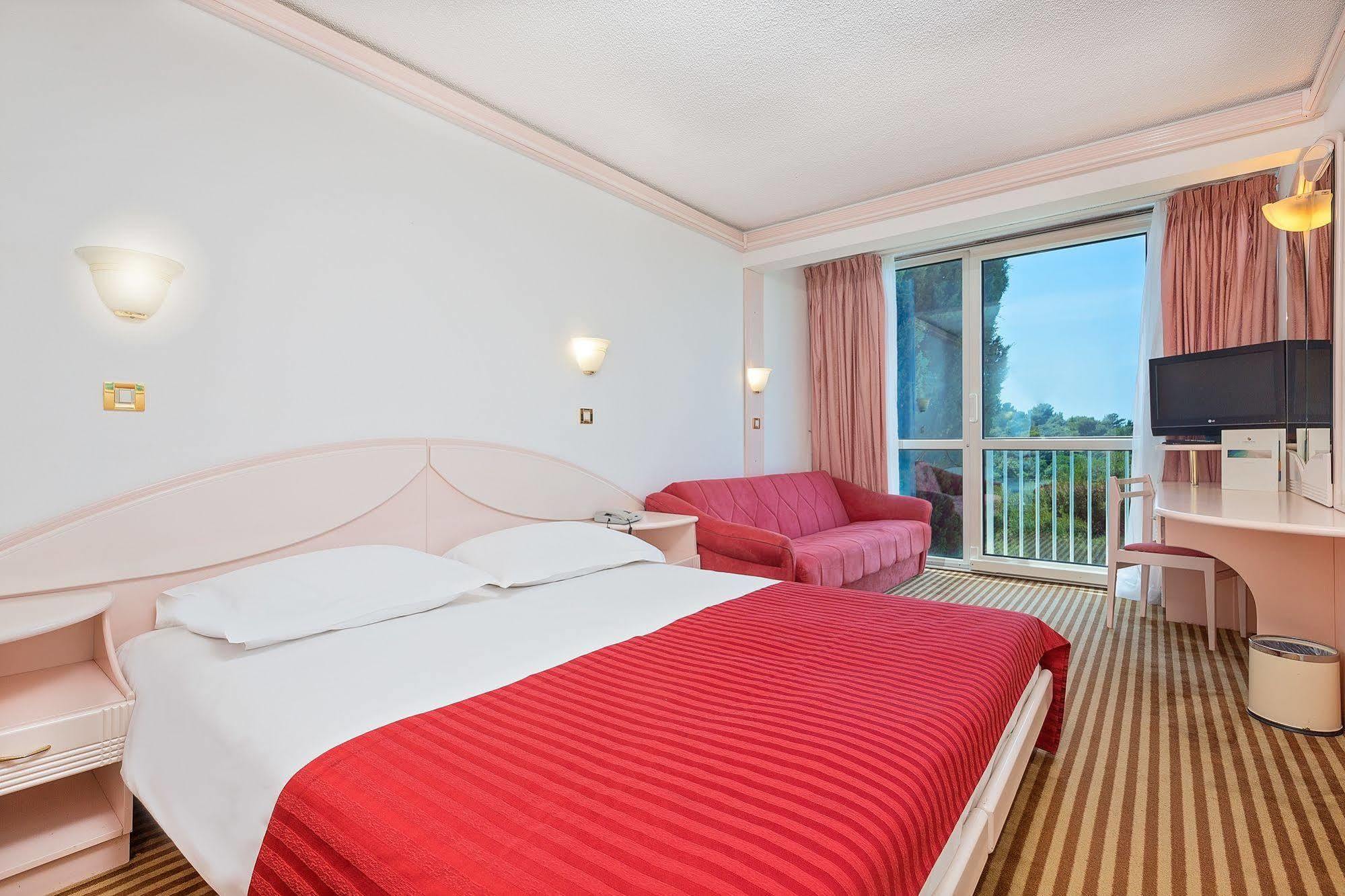 Hotel Zorna Plava Laguna بوريتش المظهر الخارجي الصورة