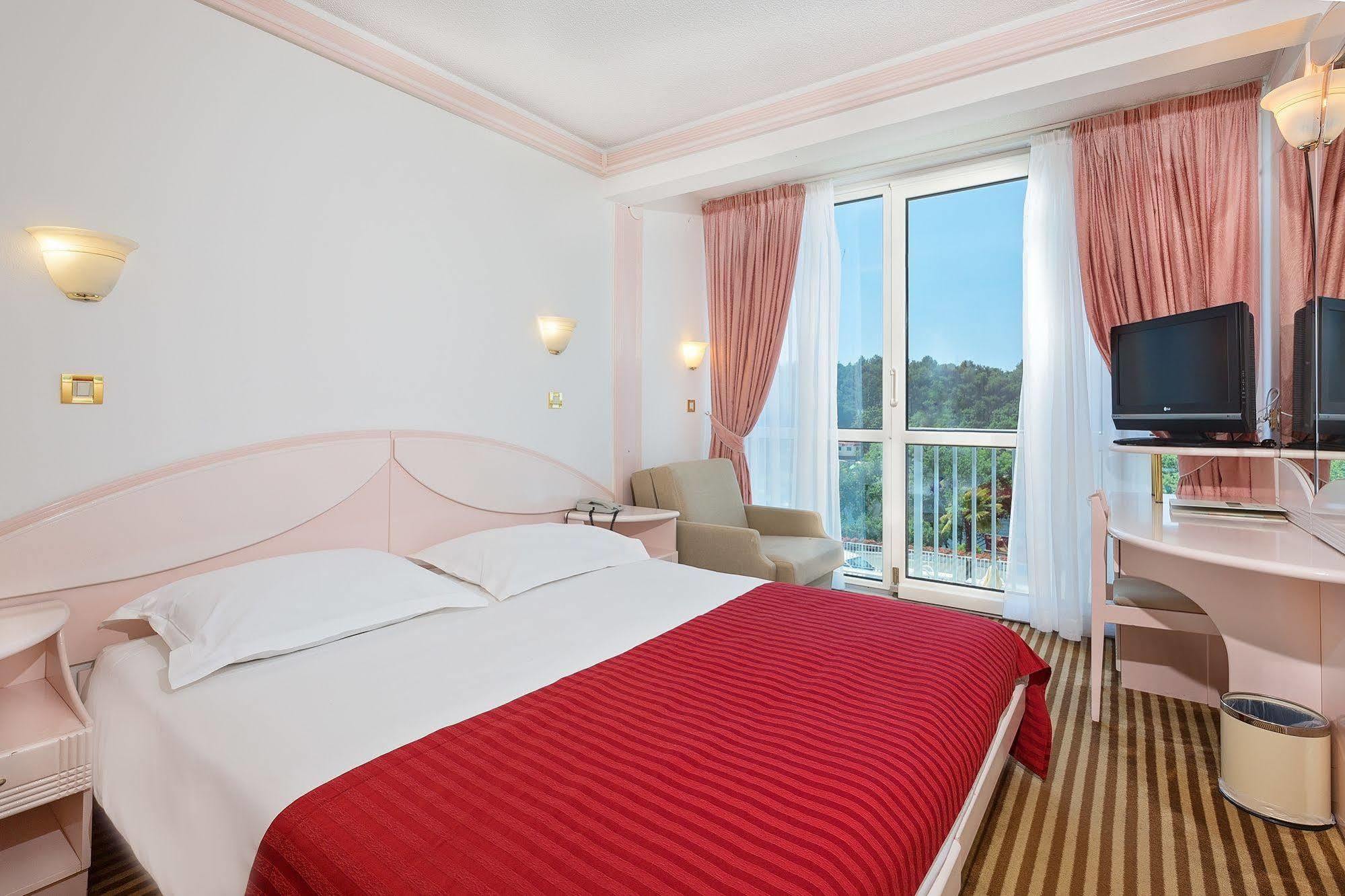 Hotel Zorna Plava Laguna بوريتش المظهر الخارجي الصورة