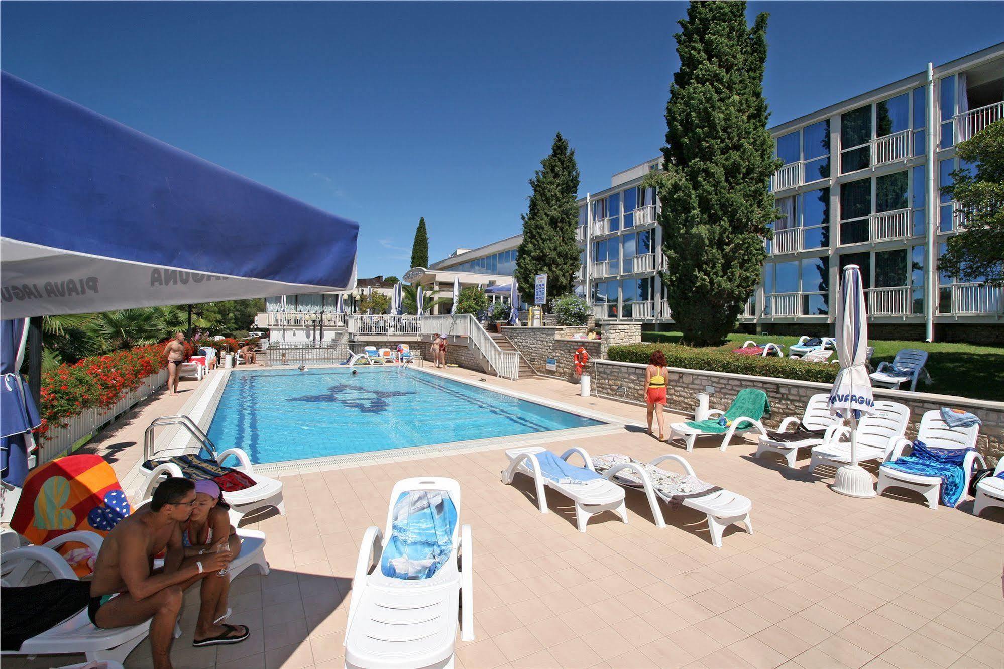 Hotel Zorna Plava Laguna بوريتش المظهر الخارجي الصورة